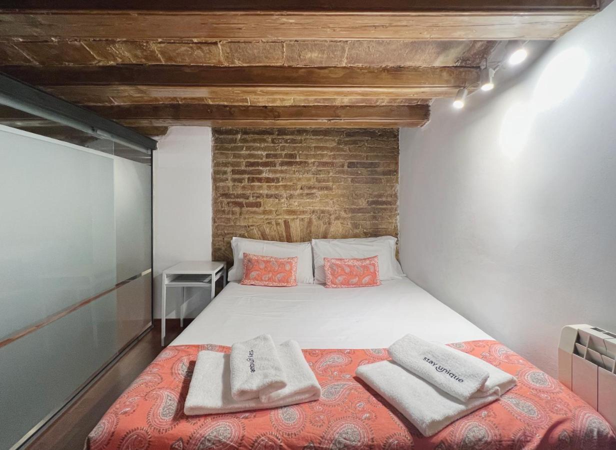 Stay U-Nique Apartments Placa Universitat 바르셀로나 외부 사진